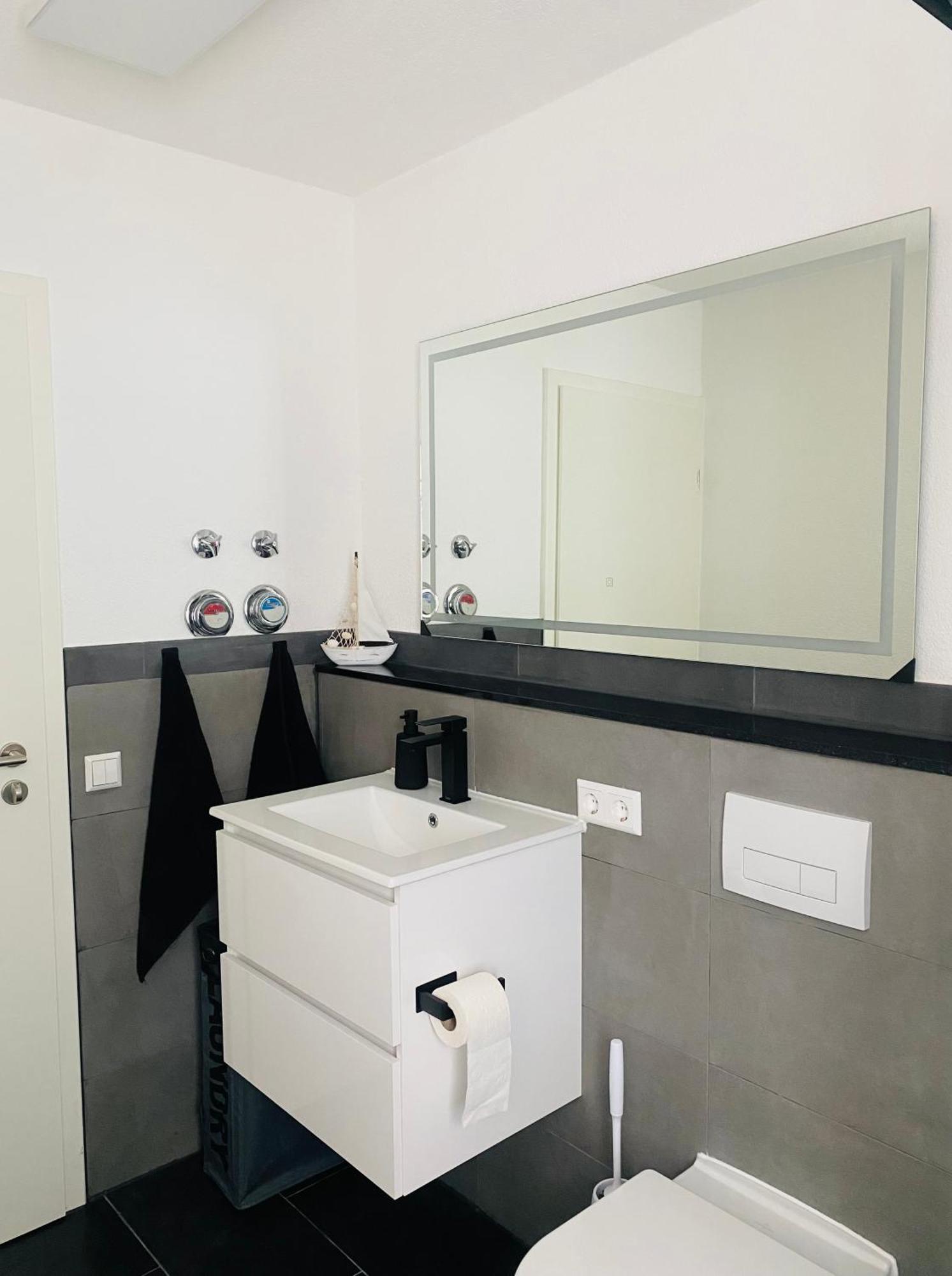 Wohnung In Pforzheim Esterno foto